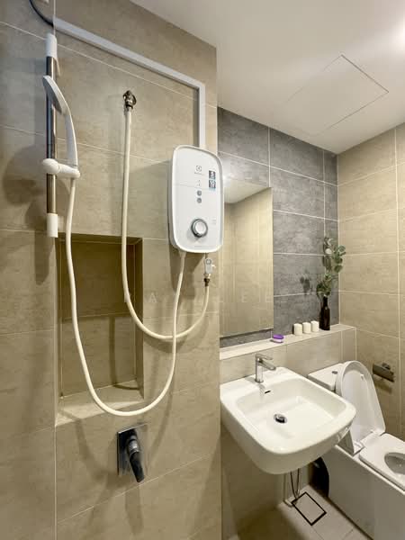 Service Residence for Rent at Setia City Residences - Ray Lee - Bathroom - PropertyGuru.com.my
