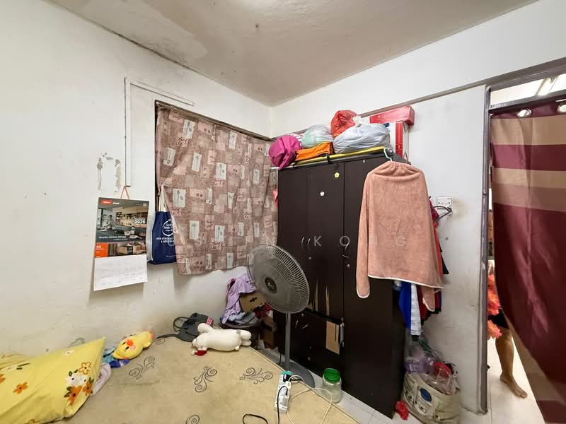 Flat for Sale at Taman Daya - Jalan Bertam 1, 10 and 16 - Justin Kong - Bedroom - PropertyGuru.com.my