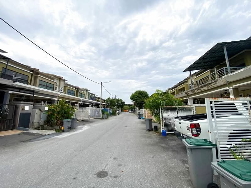 Terraced House for Sale in Perdana College Heights (Mantin) - Muhammad Iqmal Rahiman - Exterior - PropertyGuru.com.my