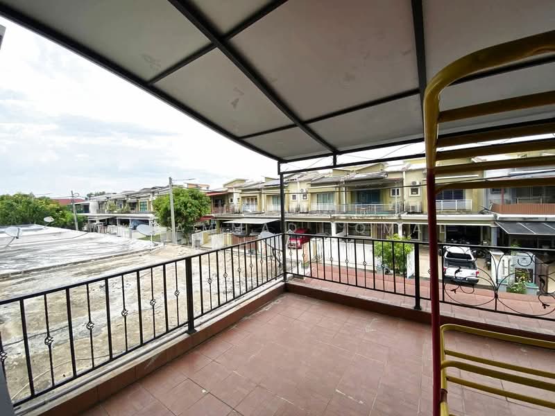 2-storey Terraced House for Sale in Perdana College Heights (Mantin) - Muhammad Iqmal Rahiman - Balcony - PropertyGuru.com.my