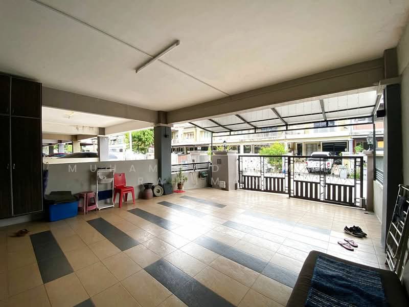 2-storey Terraced House for Sale in Perdana College Heights (Mantin) - Muhammad Iqmal Rahiman - Exterior - PropertyGuru.com.my