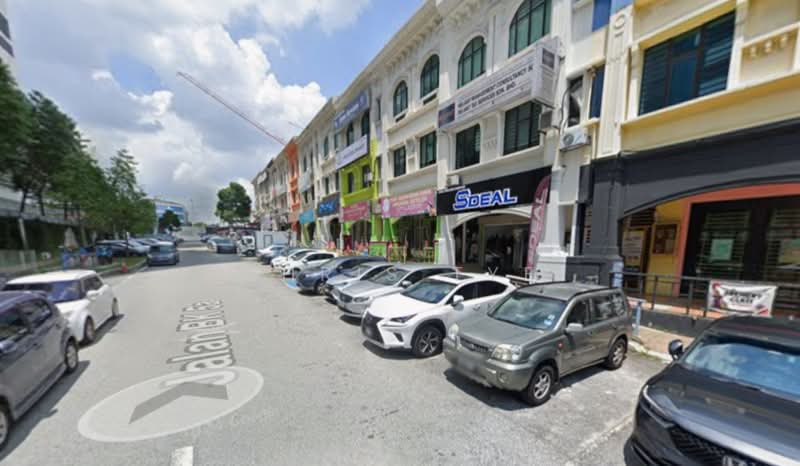 Shop / Office for Rent in Bandar Kinrara (Selangor) - Chris Tye - Exterior - PropertyGuru.com.my