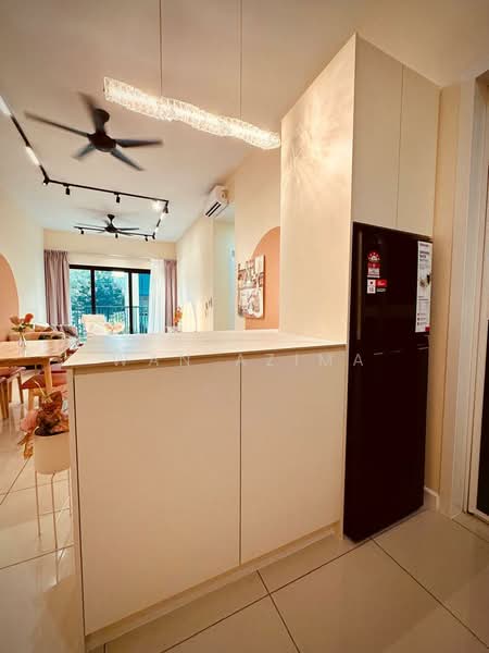 Service Residence for Sale at Le Pavillion - Wan Azima - Living Room - PropertyGuru.com.my