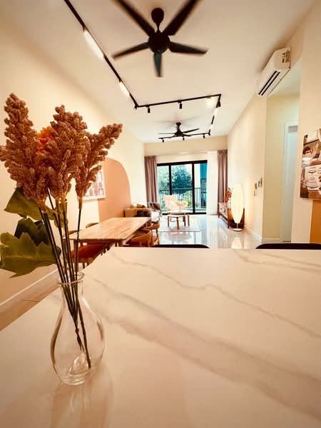 Service Residence for Sale at Le Pavillion - Wan Azima - Living Room - PropertyGuru.com.my