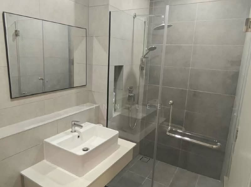 Servis Apartment untuk Disewa di SWNK Houze @ BBCC - Jinn Lee - Bathroom - PropertyGuru.com.my