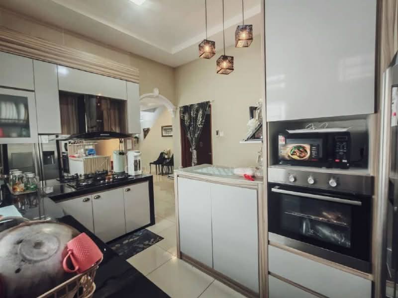 Rumah Kluster untuk Dijual di Nusantara Prima (Gelang Patah) - Louis Khow - Kitchen - PropertyGuru.com.my