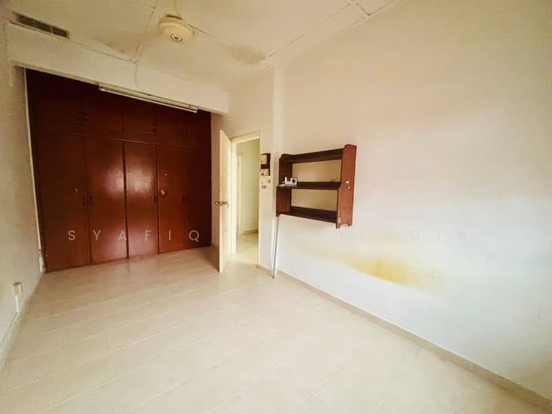 2-storey Terraced House for Sale in Seksyen 4 (Shah Alam) - Syafiq Sharifudin - PropertyGuru.com.my