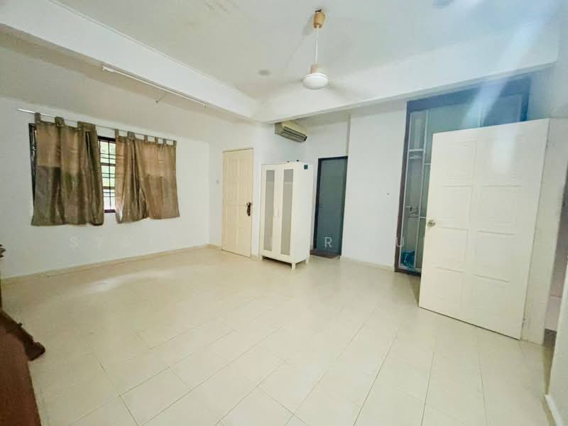 2-storey Terraced House for Sale in Seksyen 4 (Shah Alam) - Syafiq Sharifudin - PropertyGuru.com.my