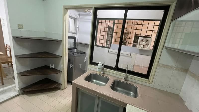 Apartment for Sale at Pangsapuri D’ Kiara - Martin Yeoh - Kitchen - PropertyGuru.com.my