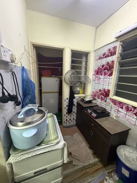 Pangsapuri untuk Dijual di Idaman Seroja - Fariq Khairil - PropertyGuru.com.my