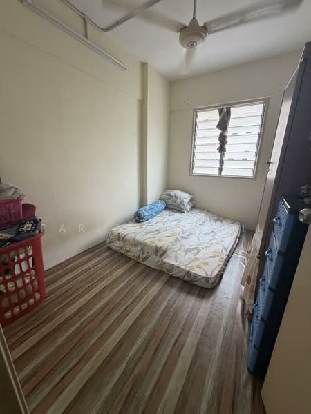 Pangsapuri untuk Dijual di Idaman Seroja - Fariq Khairil - PropertyGuru.com.my