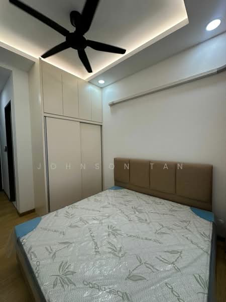 Condominium for Rent at Bay Point @ Country Garden Danga Bay - Johnson Tan - Bedroom - PropertyGuru.com.my