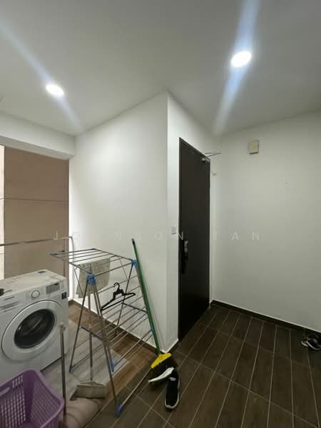 Condominium for Rent at Bay Point @ Country Garden Danga Bay - Johnson Tan - Interior - PropertyGuru.com.my