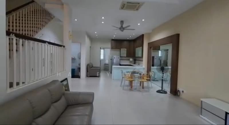 Rumah Berkembar untuk Dijual di Tanjung Bungah (Penang) - Hailey Wong - Living Room - PropertyGuru.com.my