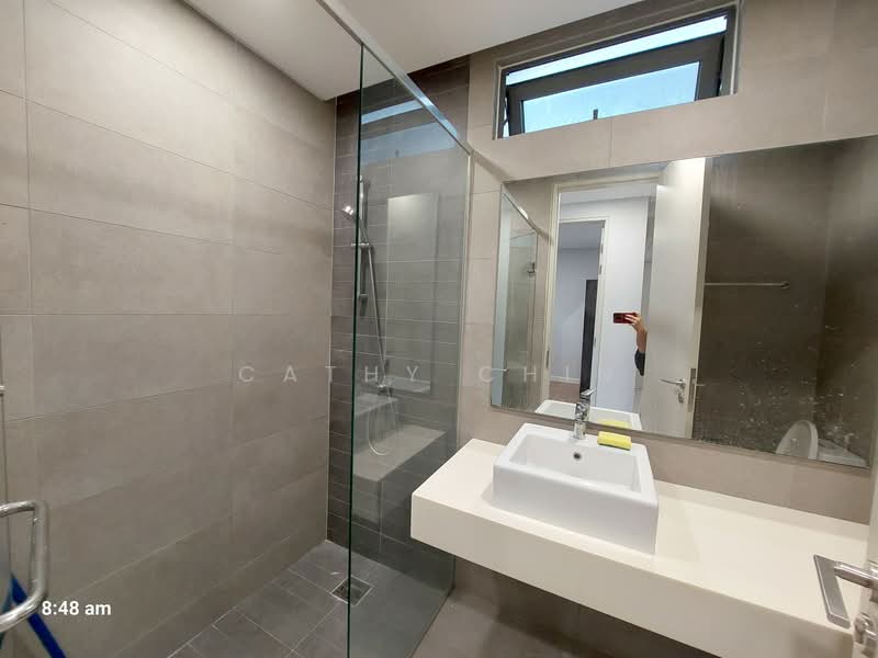 Condominium for Rent at Vivo Residential Suites - Cathy Chin - Bathroom - PropertyGuru.com.my