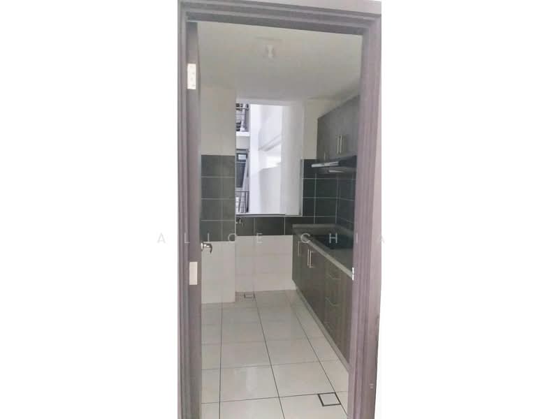 Servis Apartment untuk Disewa di D'Inspire Residence (Inspira Bestari) - Alice Chia - Kitchen - PropertyGuru.com.my