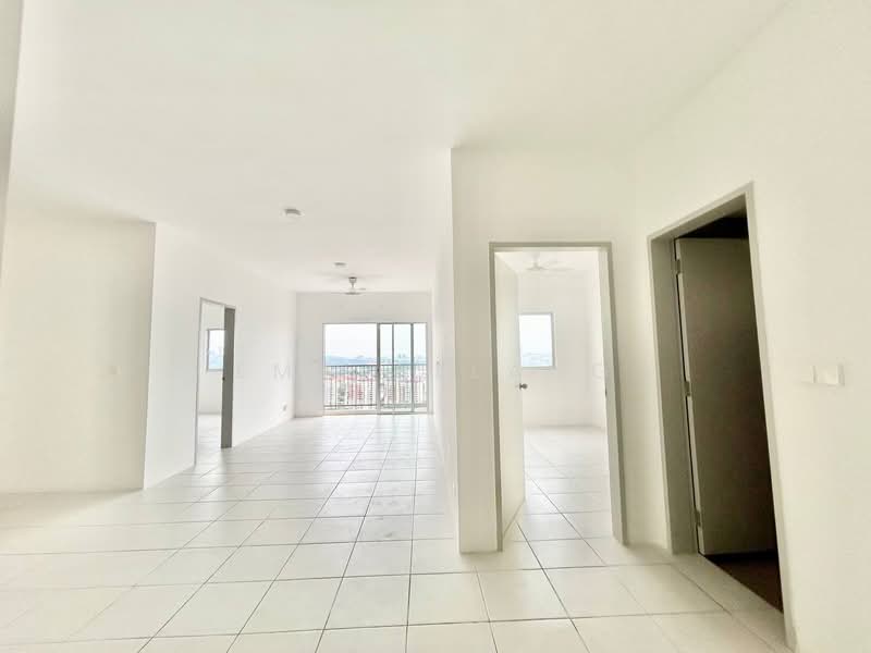 Kondominium untuk Disewa di Residensi Sateria - EMA ALLANG - Living Room - PropertyGuru.com.my