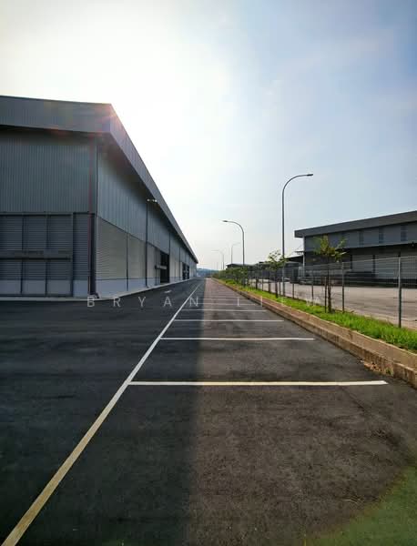 Kilang untuk Dijual di Bandar Enstek (Negeri Sembilan) - Bryan Liew - PropertyGuru.com.my
