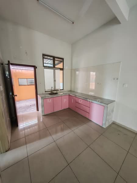 Semi-Detached House for Sale in Taman Puncak Bertam (Bertam) - Tim Piong - Kitchen - PropertyGuru.com.my