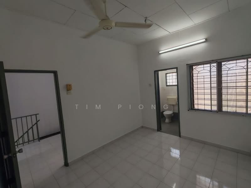 2-storey Terraced House for Sale in Taman Bukit Beruang (Bukit Baru) - Tim Piong - Interior - PropertyGuru.com.my