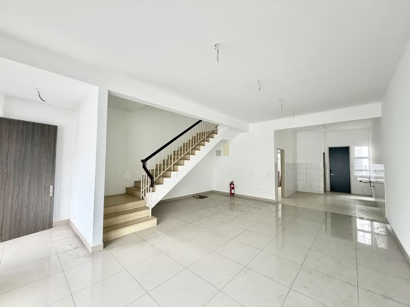 Rumah Teres 2 Tingkat untuk Dijual di Taman Sepang (Sepang) - Alif Saad - PropertyGuru.com.my