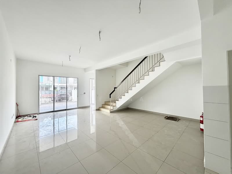 Rumah Teres 2 Tingkat untuk Dijual di Taman Sepang (Sepang) - Alif Saad - PropertyGuru.com.my