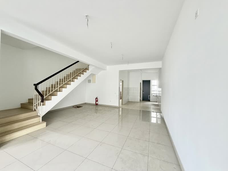 Rumah Teres 2 Tingkat untuk Dijual di Taman Sepang (Sepang) - Alif Saad - PropertyGuru.com.my