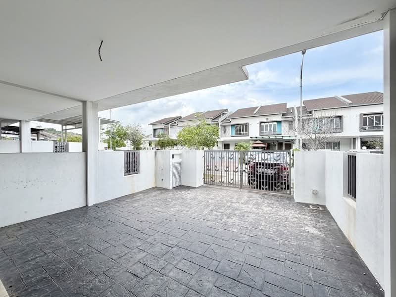 Rumah Teres 2 Tingkat untuk Dijual di Taman Sepang (Sepang) - Alif Saad - PropertyGuru.com.my