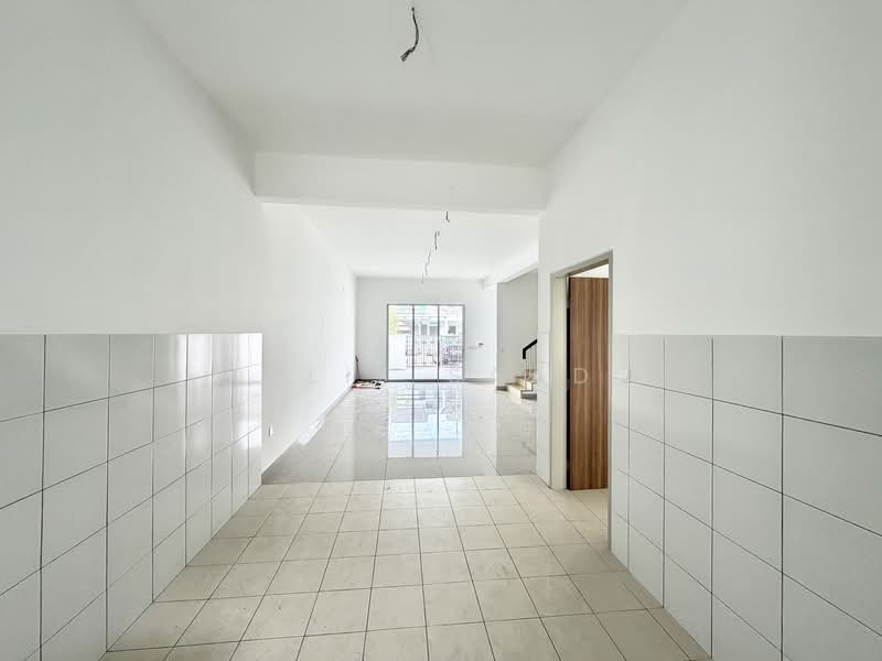 Rumah Teres 2 Tingkat untuk Dijual di Taman Sepang (Sepang) - Alif Saad - PropertyGuru.com.my