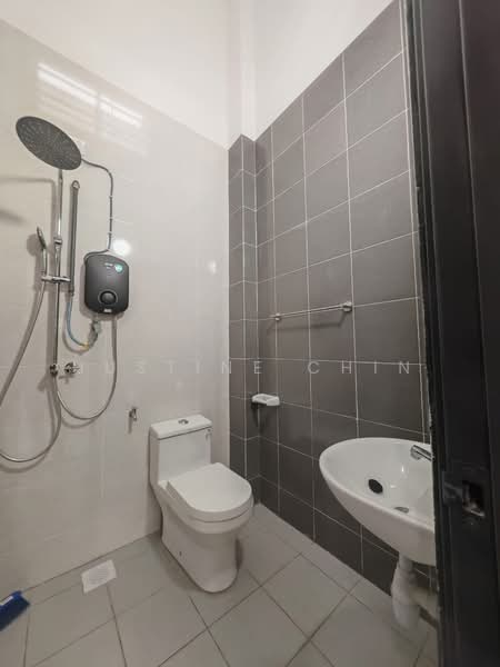 1-storey Terraced House for Rent in Taman Meru Perdana (Chemor) - Justine Chin - Bathroom - PropertyGuru.com.my