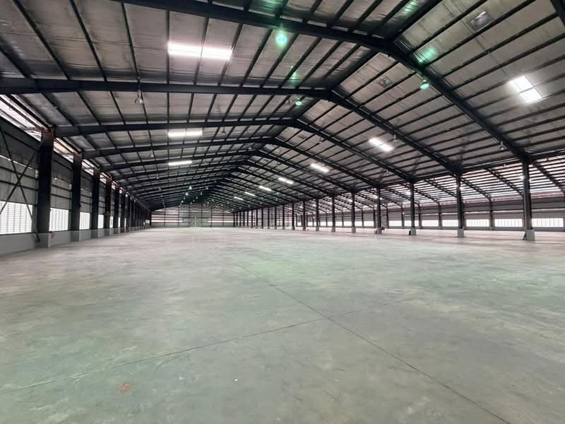 Detached Factory for Rent in Taman Perindustrian Senai (Senai) - Ruby Teow - Interior - PropertyGuru.com.my