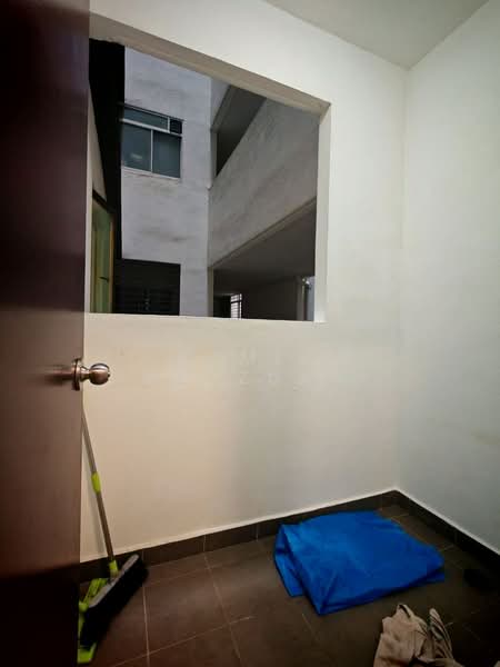 Condominium for Rent at Residensi Zamrud - Kamil Radzuan - Interior - PropertyGuru.com.my