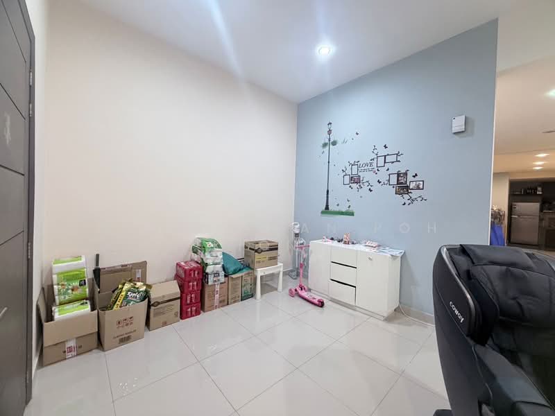 Cluster House for Sale in Taman Gaya (Ulu Tiram) - Nelson Tan Poh Kiong - PropertyGuru.com.my