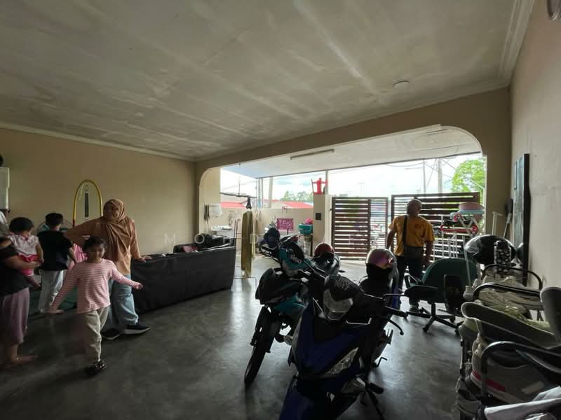 Rumah Teres 1 Tingkat untuk Dijual di Taman Selatan (Kulai) - Mohd Faez - Interior - PropertyGuru.com.my