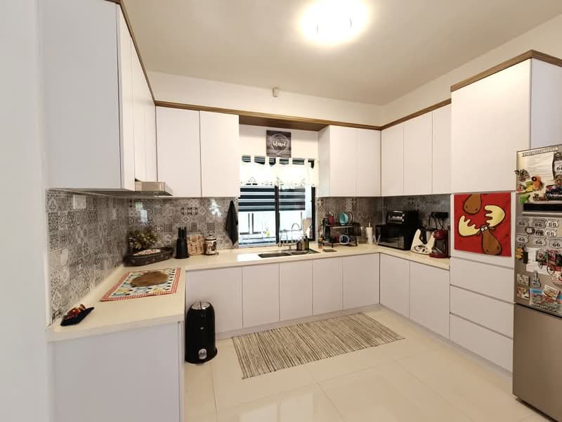 Bungalow House for Sale in Leisure Farm (Gelang Patah) - Suenn Low - Kitchen - PropertyGuru.com.my