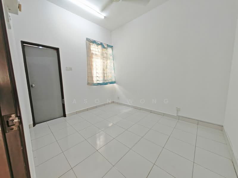 Rumah Teres 2 Tingkat untuk Dijual di Bandar Damai Perdana (Cheras) - Eason Wong - Bedroom - PropertyGuru.com.my