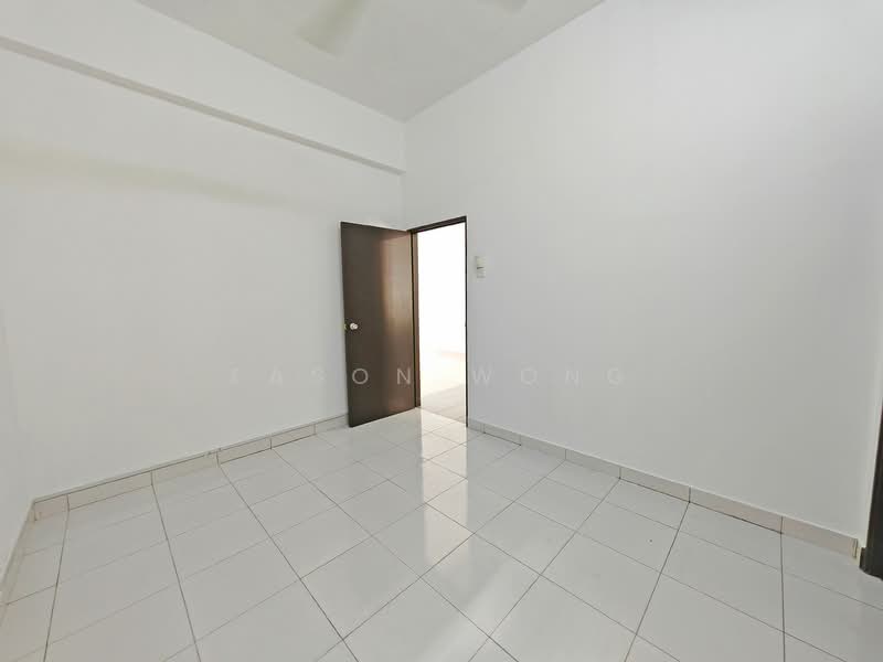 Rumah Teres 2 Tingkat untuk Dijual di Bandar Damai Perdana (Cheras) - Eason Wong - Bedroom - PropertyGuru.com.my
