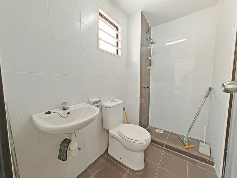 Rumah Teres 2 Tingkat untuk Dijual di Bandar Damai Perdana (Cheras) - Eason Wong - Bathroom - PropertyGuru.com.my