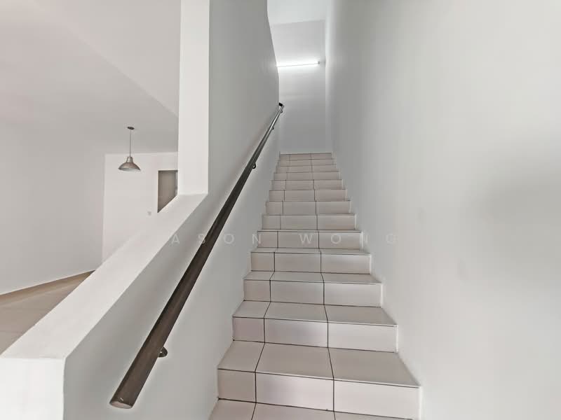 Rumah Teres 2 Tingkat untuk Dijual di Bandar Damai Perdana (Cheras) - Eason Wong - Staircase - PropertyGuru.com.my