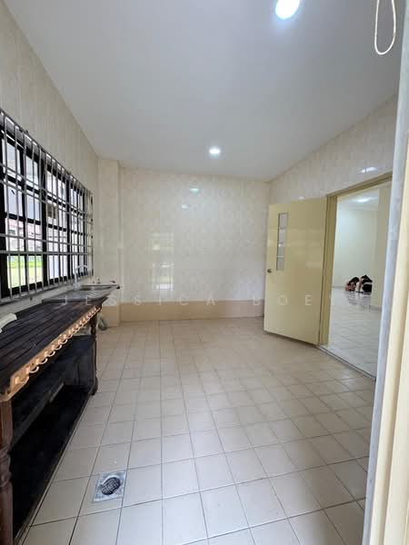 Bungalow for Rent in Bandar Pulai Jaya (Kulai) - Jessica Boey - Kitchen - PropertyGuru.com.my