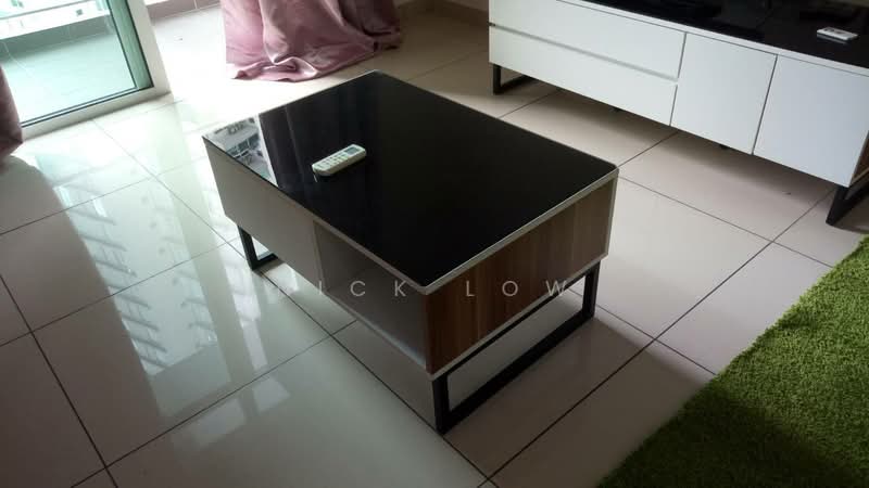 Kondominium untuk Disewa di M Condominium @ Larkin - Nick Low - Living Room - PropertyGuru.com.my