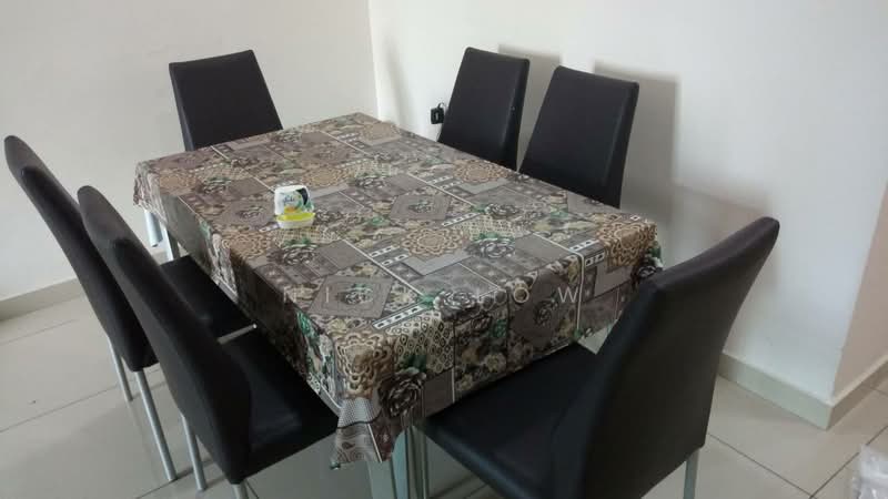 Kondominium untuk Disewa di M Condominium @ Larkin - Nick Low - Dining Room - PropertyGuru.com.my