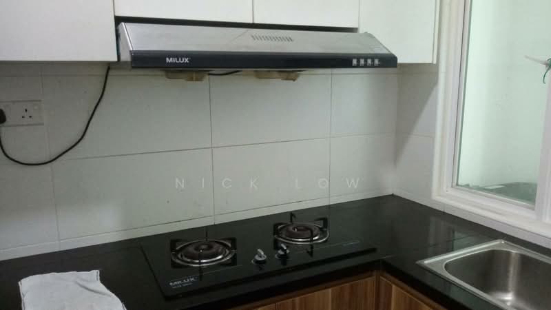 Kondominium untuk Disewa di M Condominium @ Larkin - Nick Low - Kitchen - PropertyGuru.com.my