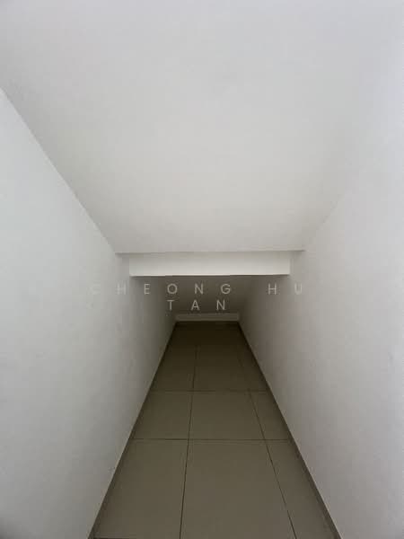 2-storey Terraced House for Sale in Bandar Sri Sendayan (Negeri Sembilan) - Cheong Hu Tan - Corridor - PropertyGuru.com.my
