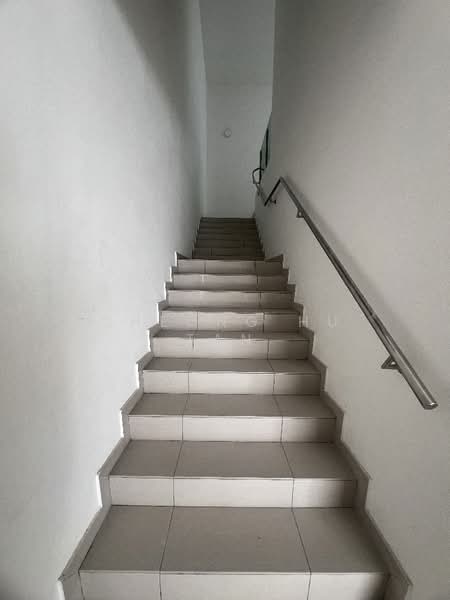 2-storey Terraced House for Sale in Bandar Sri Sendayan (Negeri Sembilan) - Cheong Hu Tan - Corridor - PropertyGuru.com.my