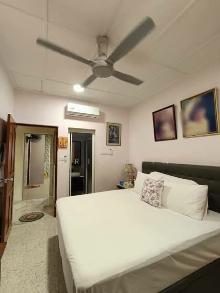 Rumah Teres untuk Dijual di Bandar Baru Permas Jaya (Permas Jaya) - Chris Chin - PropertyGuru.com.my