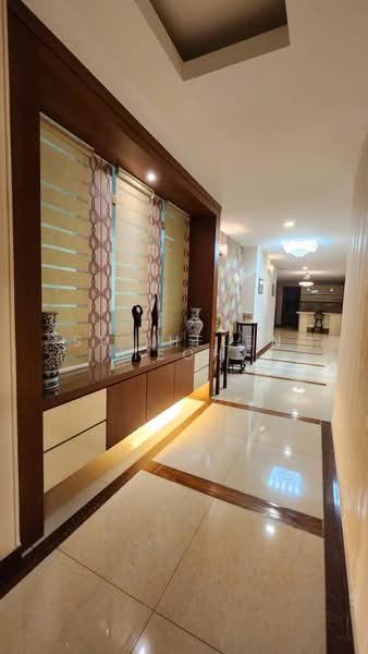 Kondominium untuk Dijual di H Residence (One Ritz Residence / Kelawai View) - Sr. Helen Teoh - Corridor - PropertyGuru.com.my