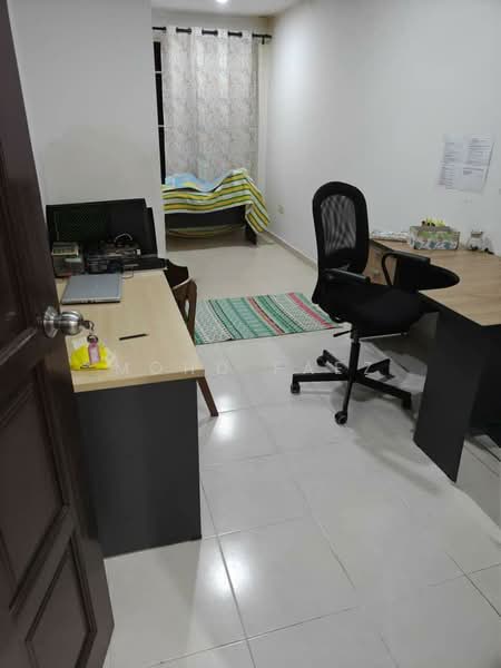 Rumah Teres 2 Tingkat untuk Dijual di Taman Desa Cemerlang (Ulu Tiram) - Mohd Faez - Study - PropertyGuru.com.my