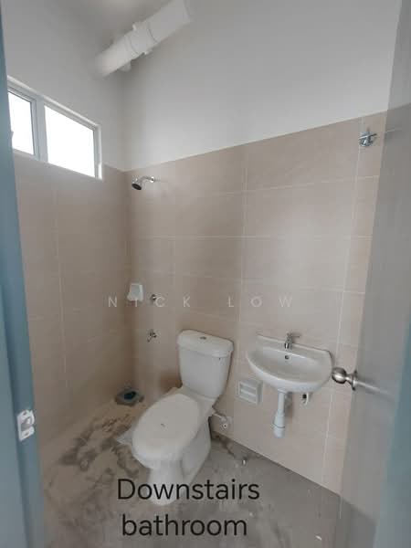 Terraced House for Rent in Bandar Dato Onn (Tebrau) - Nick Low - Bathroom - PropertyGuru.com.my