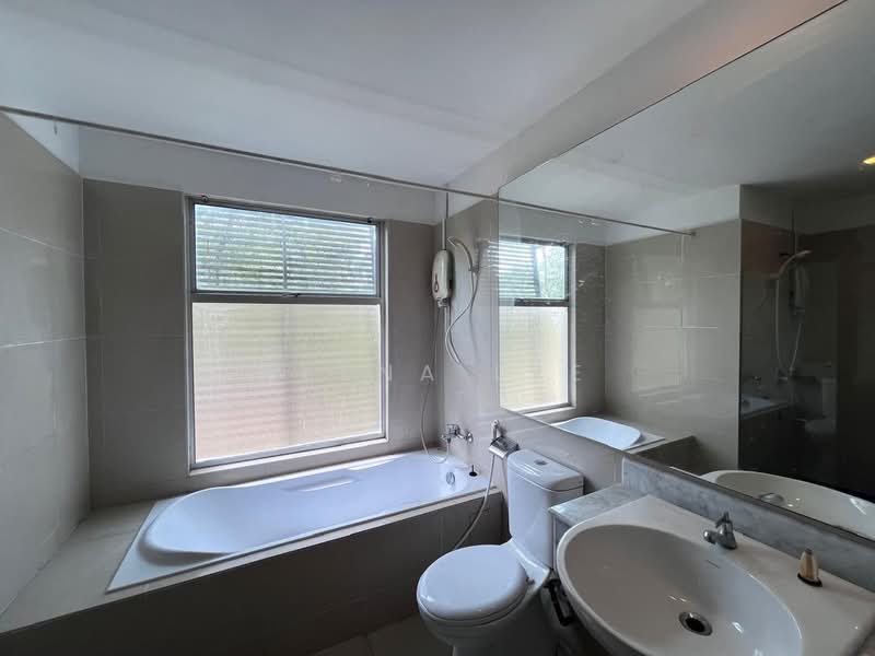 Rumah Bandar untuk Disewa di Leisure Farm (Gelang Patah) - Elena Lye - PropertyGuru.com.my